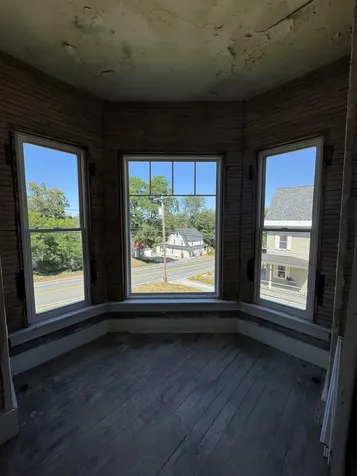 44 Prospect Street Lancaster NH 03584