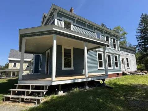 44 Prospect Street Lancaster NH 03584