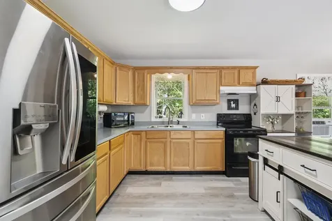 86 Wolfeboro Highway Alton NH 03809