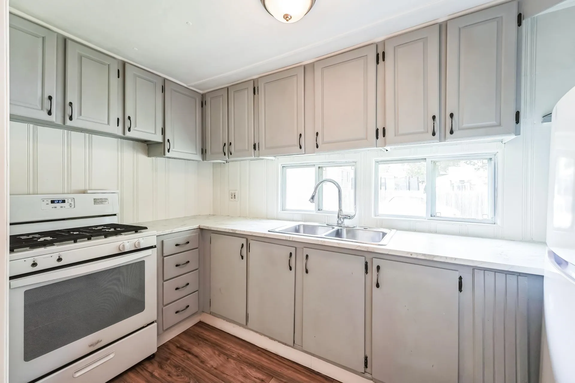 75 S Polcy Street Salem NH 03079