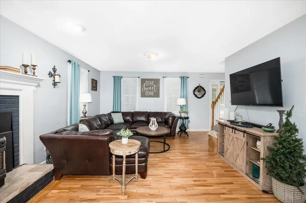 62 Lyford Lane Brentwood NH 03885