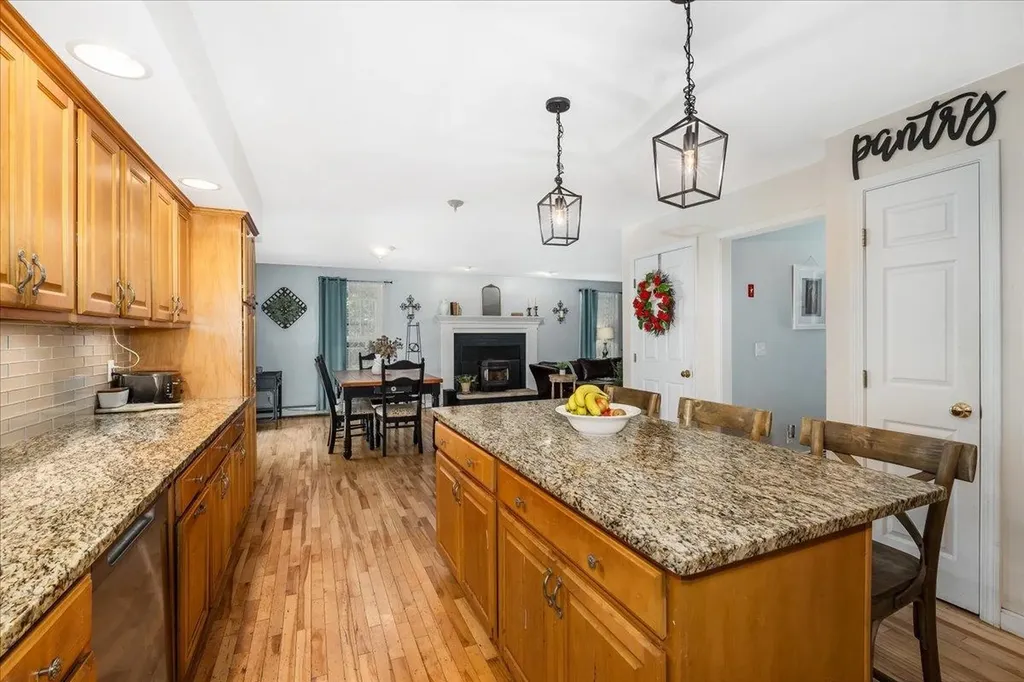 62 Lyford Lane Brentwood NH 03885