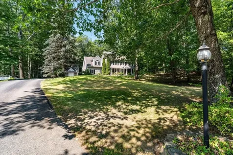 62 Lyford Lane Brentwood NH 03885