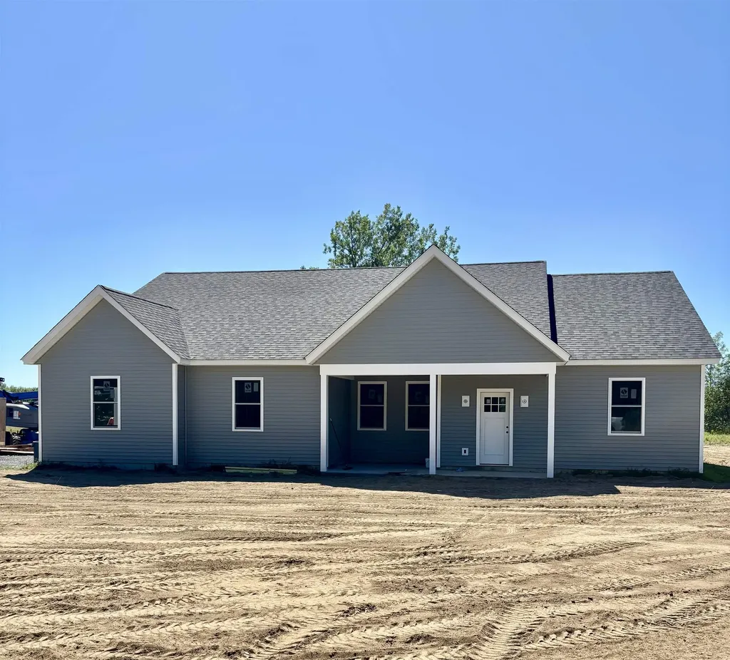 52 East Olive Street Grand Isle VT 05458