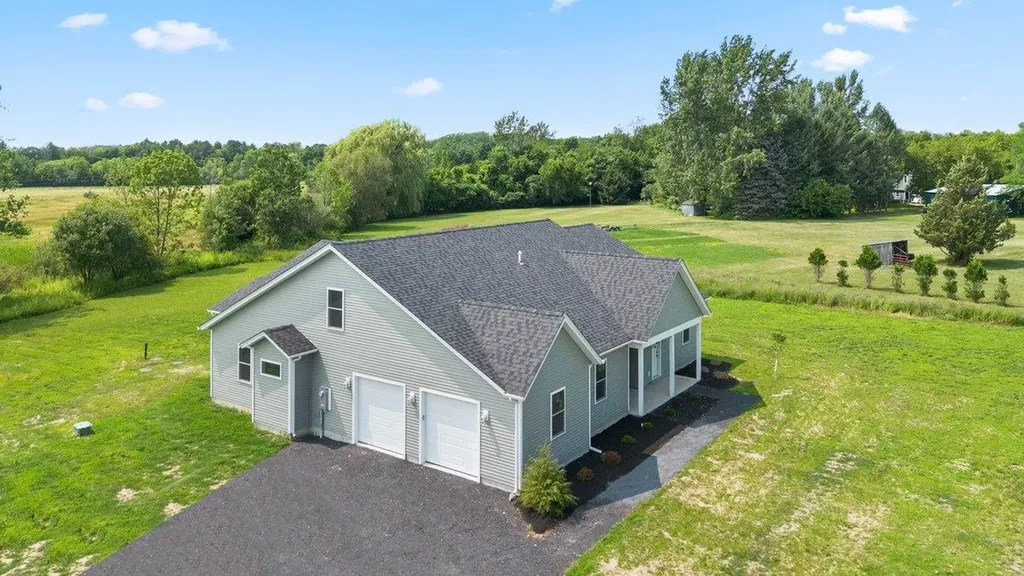 52 East Olive Street Grand Isle VT 05458