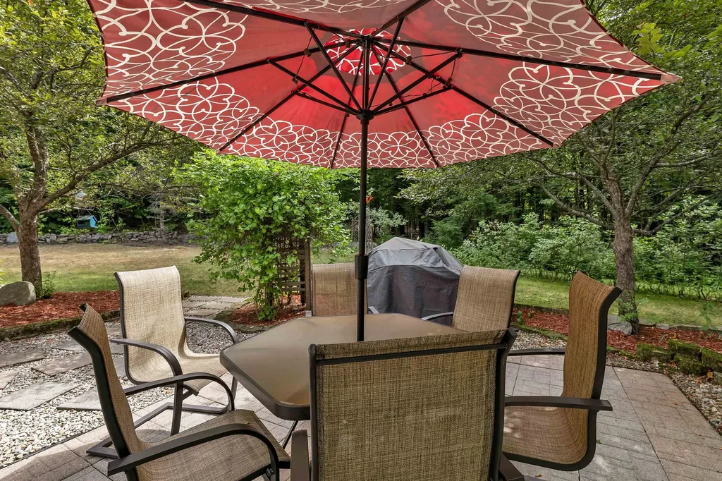 108 Maple Manor Road Conway NH 03813