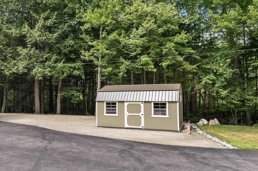 108 Maple Manor Road Conway NH 03813