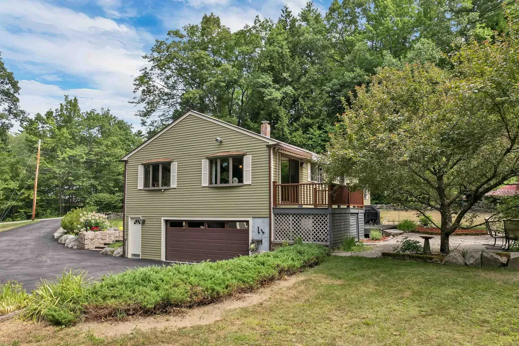 108 Maple Manor Road Conway NH 03813