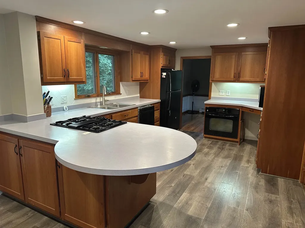 2 Millstream Drive Exeter NH 03833