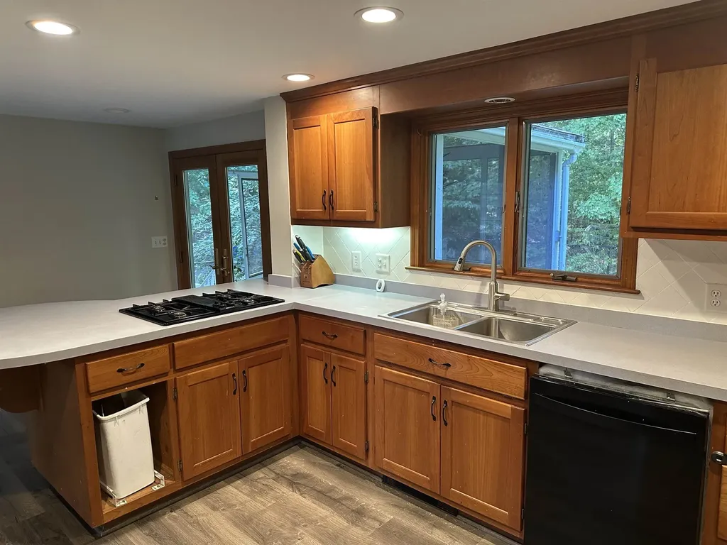 2 Millstream Drive Exeter NH 03833