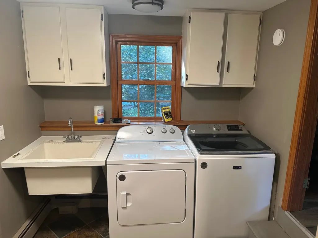 2 Millstream Drive Exeter NH 03833