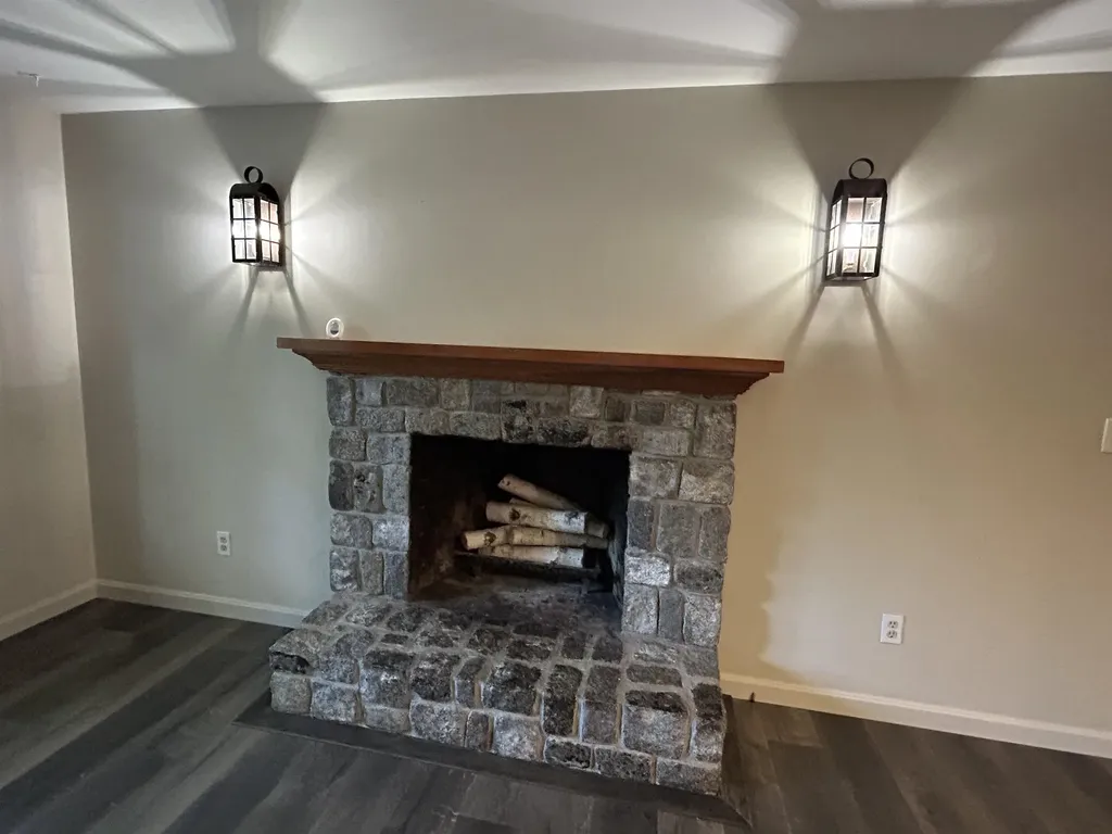 2 Millstream Drive Exeter NH 03833