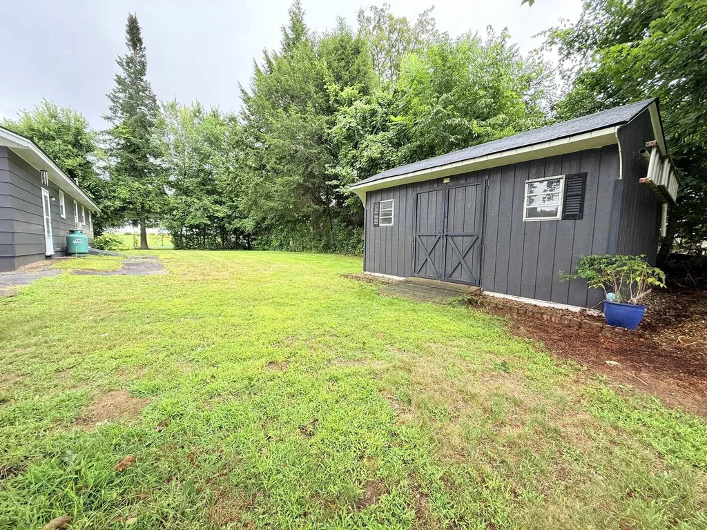 41 Wheeler Avenue Charlestown NH 03603