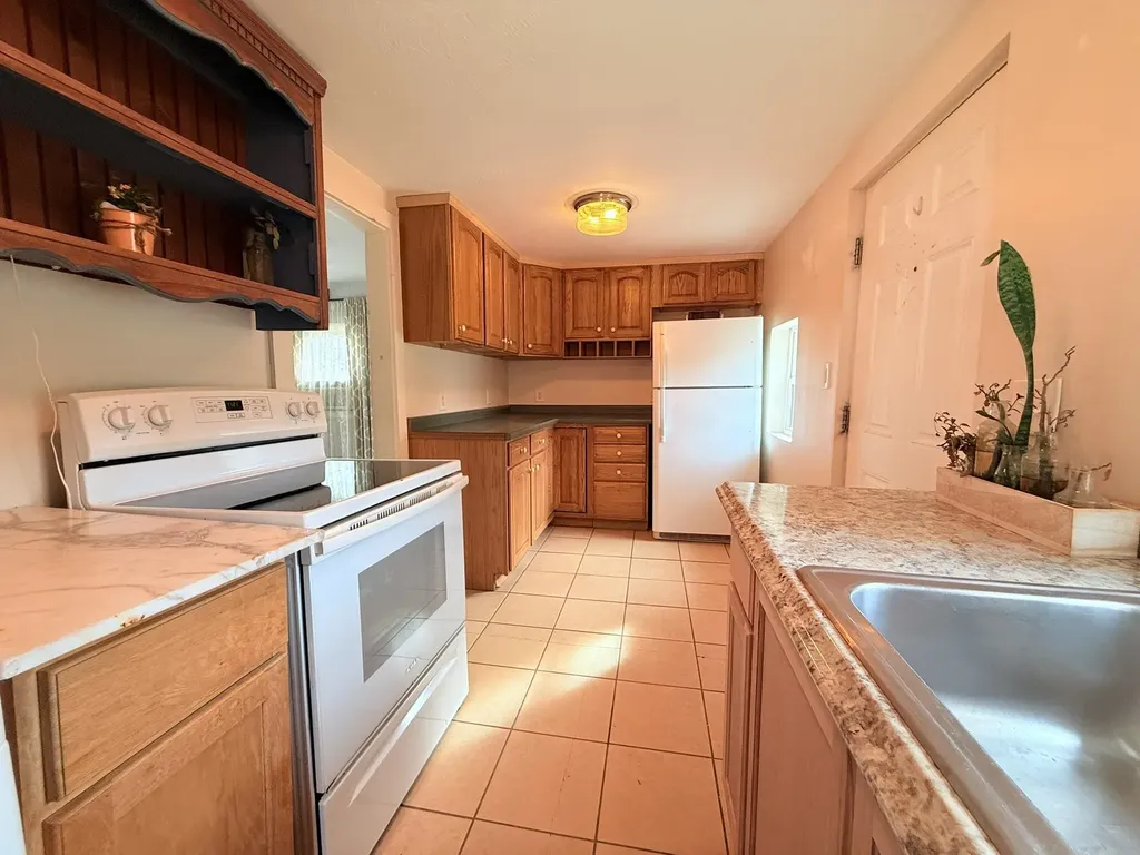 37 Grandview Street Claremont NH 03743
