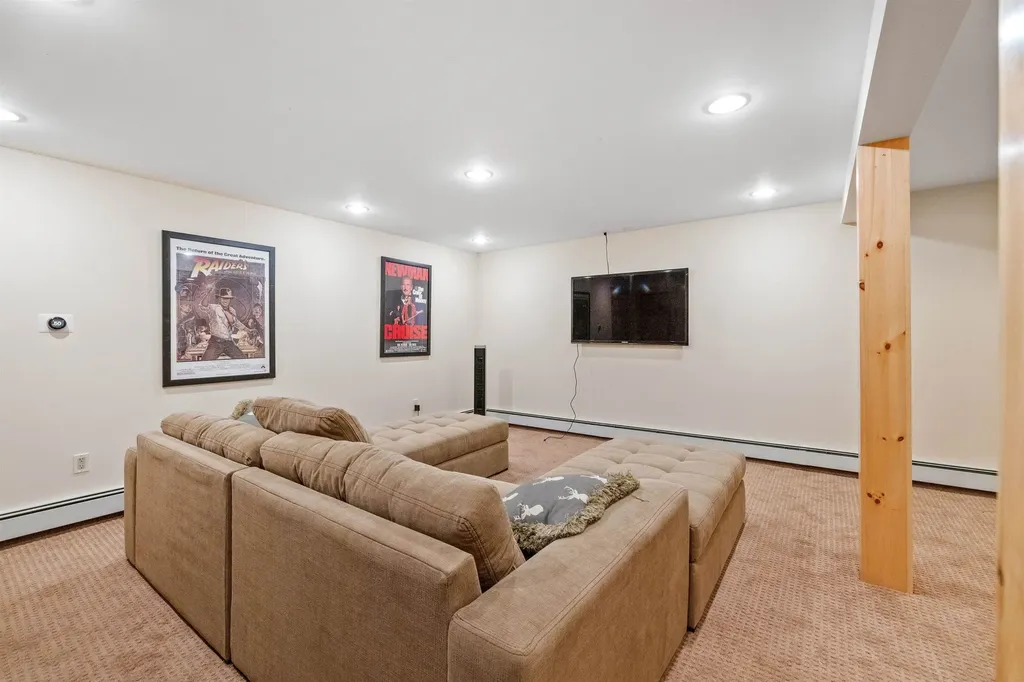 30 Dorrs Corner Road Ossipee NH 03814