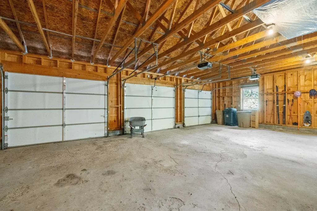 30 Dorrs Corner Road Ossipee NH 03814