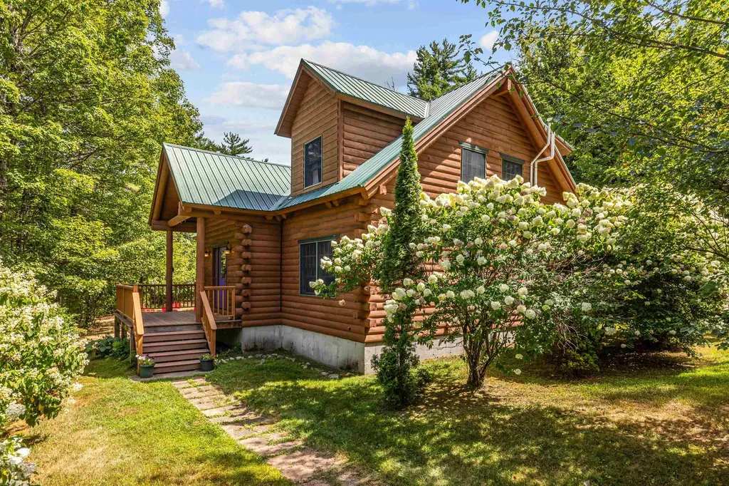 30 Dorrs Corner Road Ossipee NH 03814