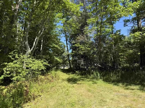 1860 Presidential Highway Jefferson NH 03583