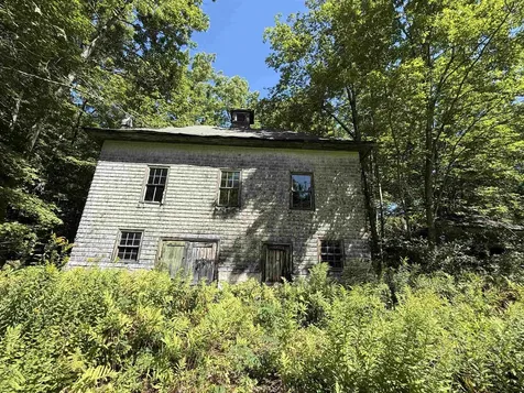 1860 Presidential Highway Jefferson NH 03583