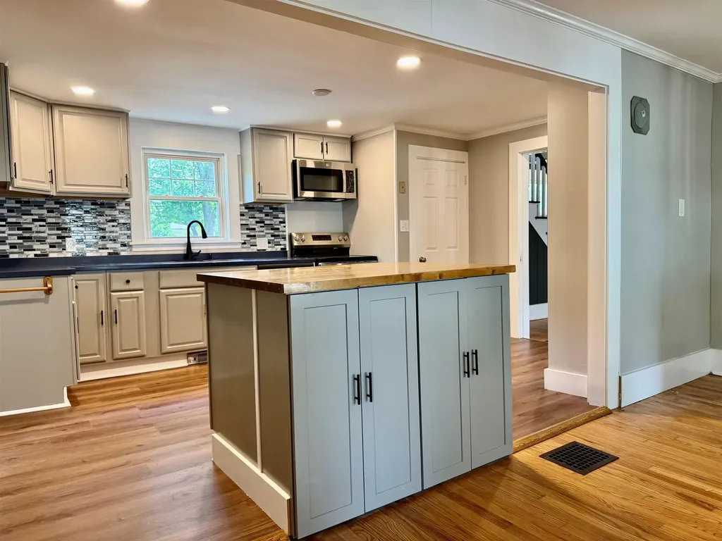 46 Belmont Avenue Keene NH 03431