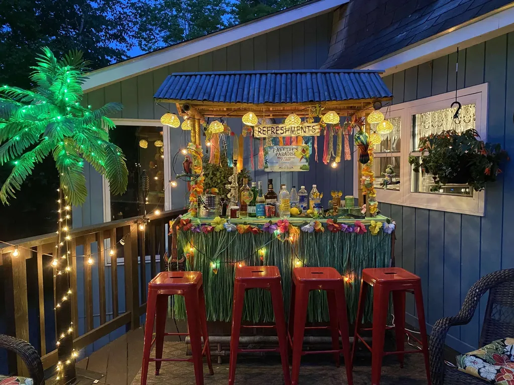 576 Agassiz Street Bethlehem NH 03574