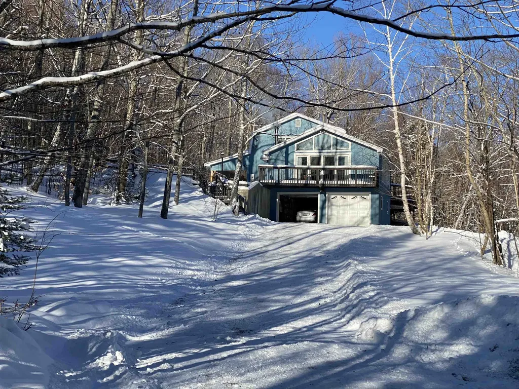 576 Agassiz Street Bethlehem NH 03574