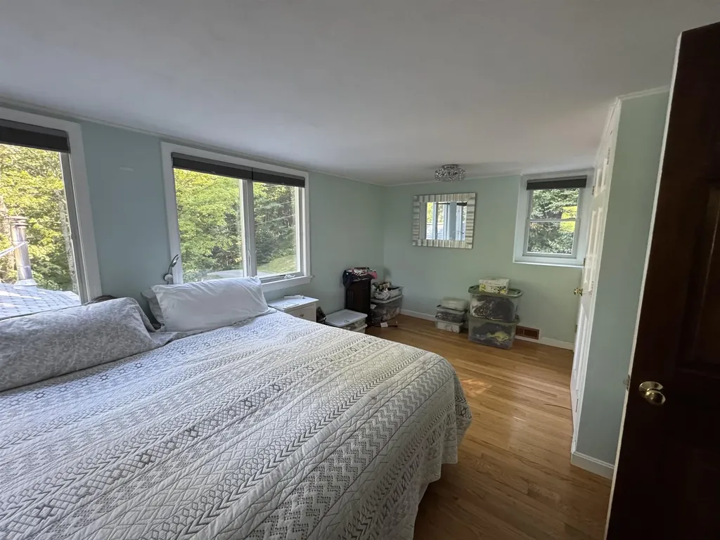 576 Agassiz Street Bethlehem NH 03574