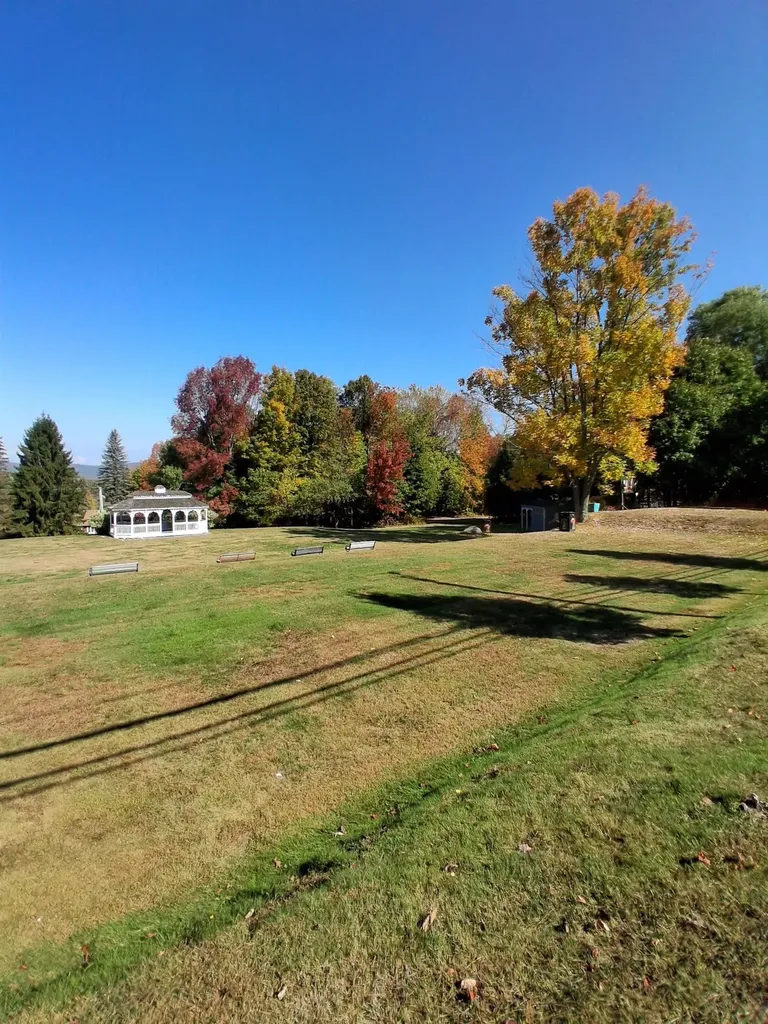 576 Agassiz Street Bethlehem NH 03574