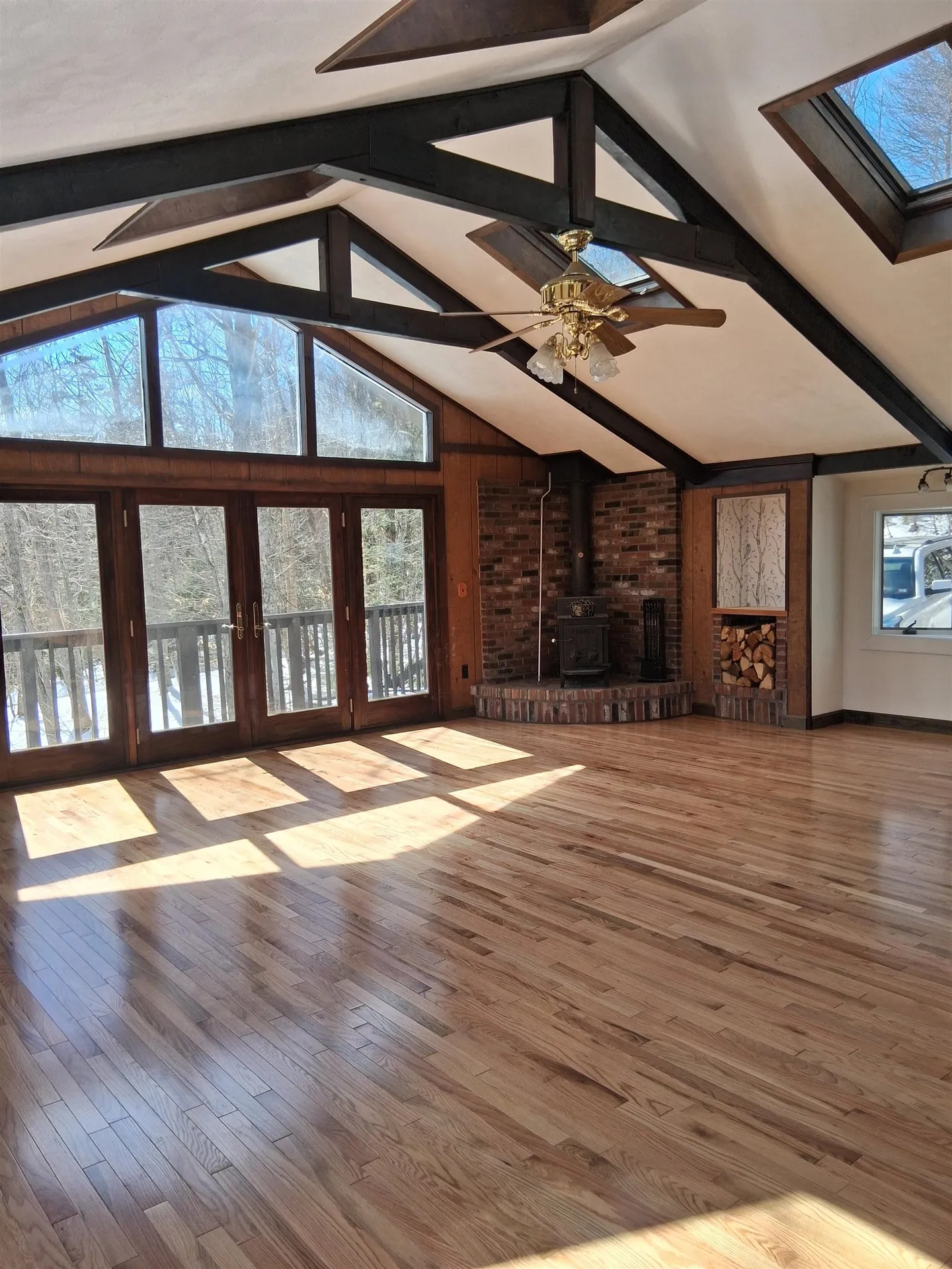 576 Agassiz Street Bethlehem NH 03574