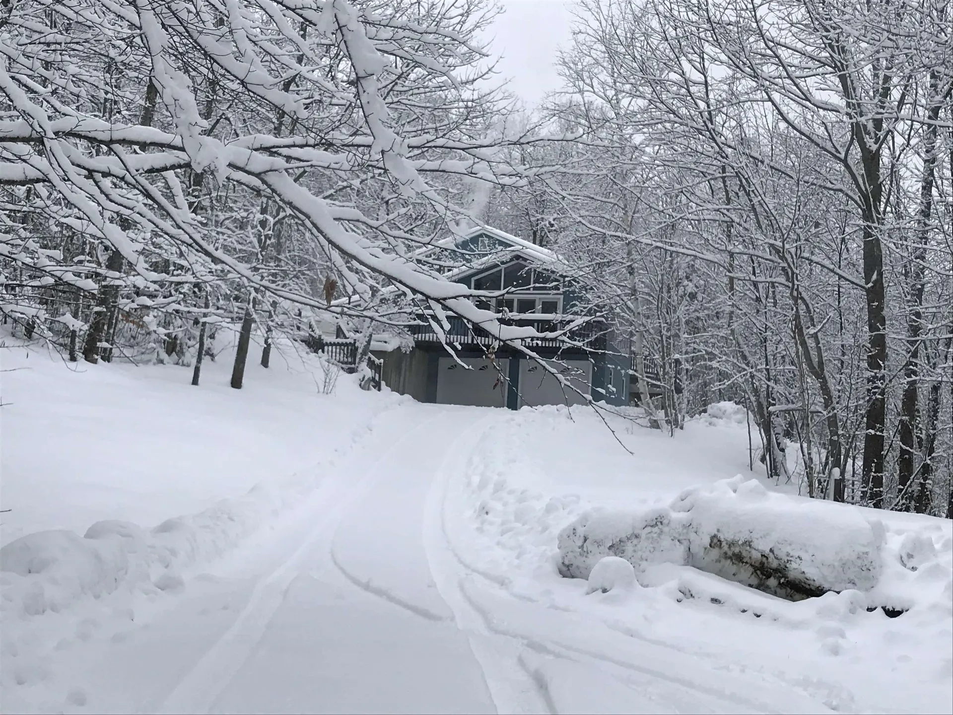 576 Agassiz Street Bethlehem NH 03574