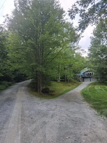 576 Agassiz Street Bethlehem NH 03574