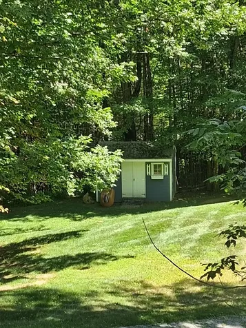 576 Agassiz Street Bethlehem NH 03574