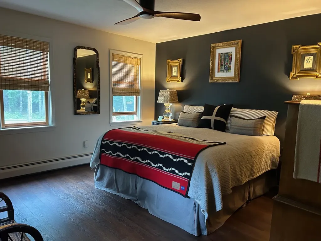 581 East Side Drive Alton NH 03810