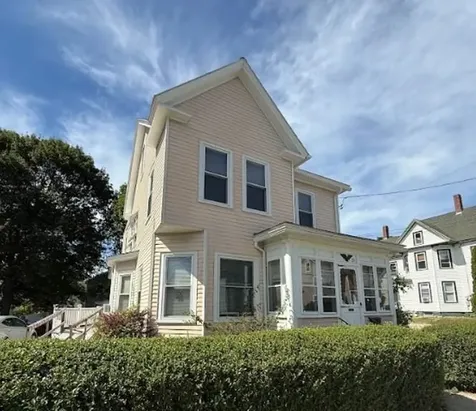 51 Chestnut Street Rochester NH 03867