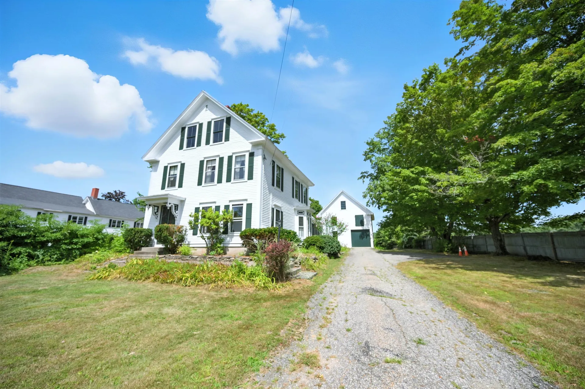 36 Chester Street Chester NH 03036