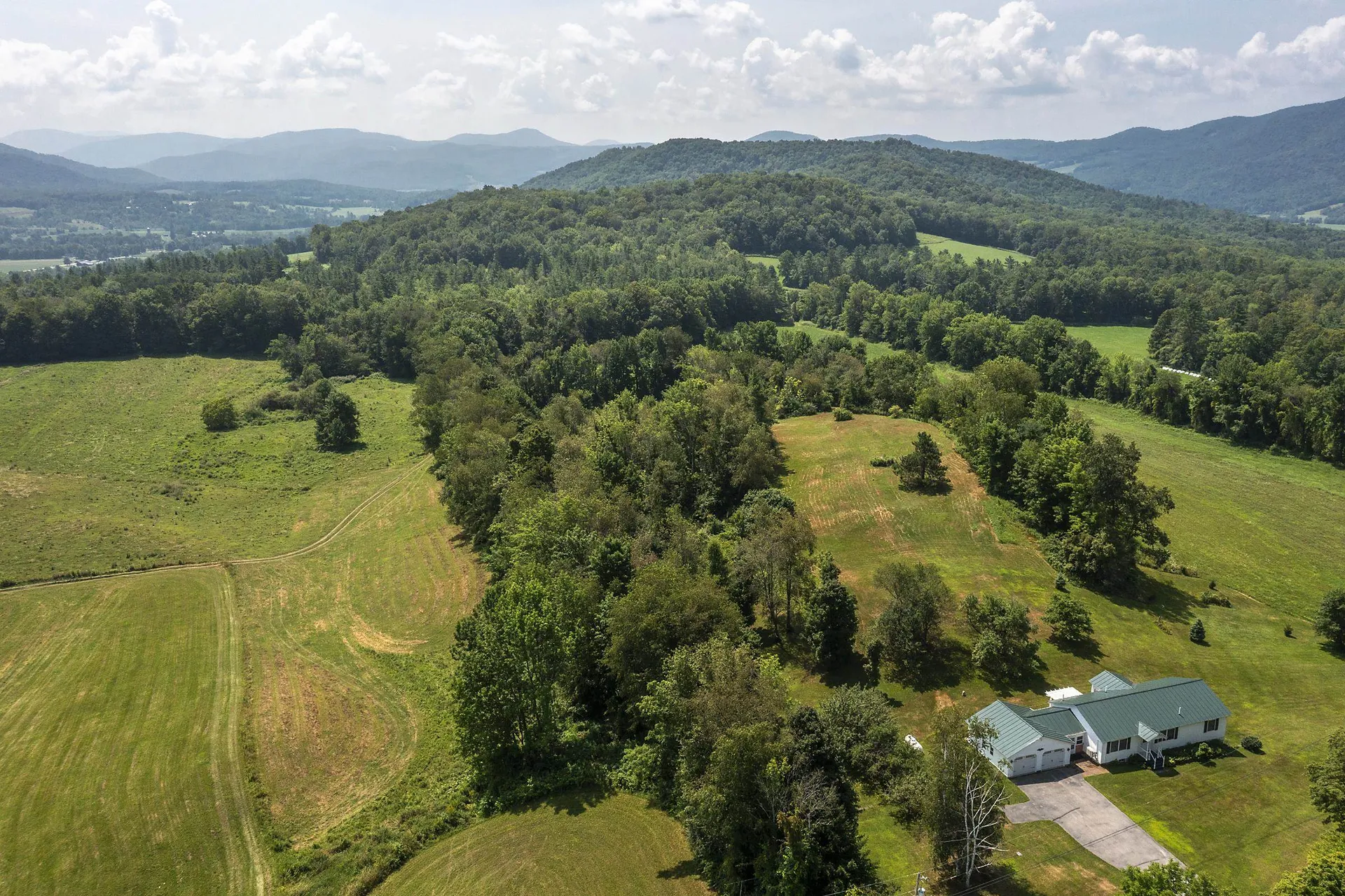 1688 Waite Hill Road Pawlet VT 05761
