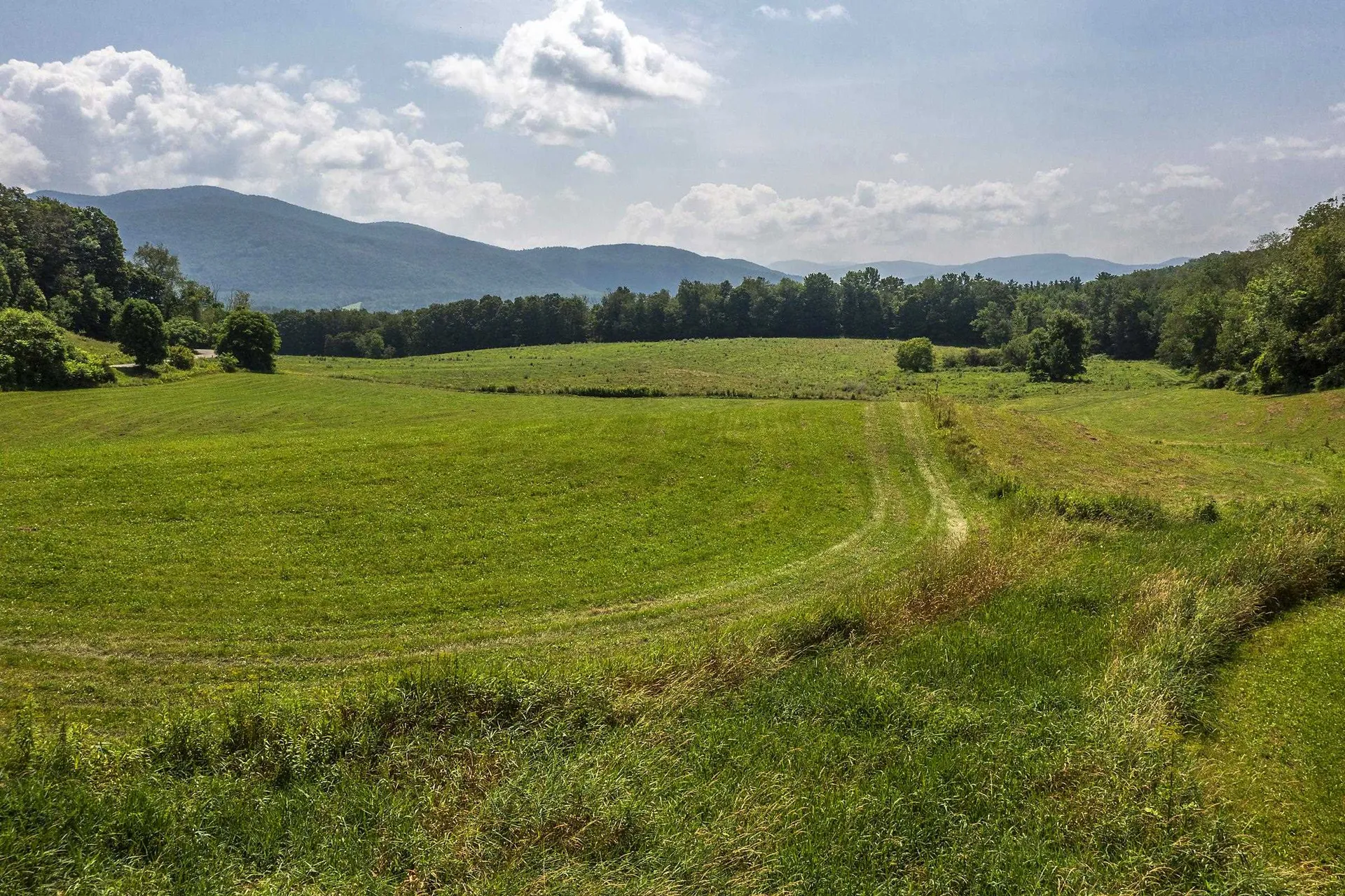 1688 Waite Hill Road Pawlet VT 05761