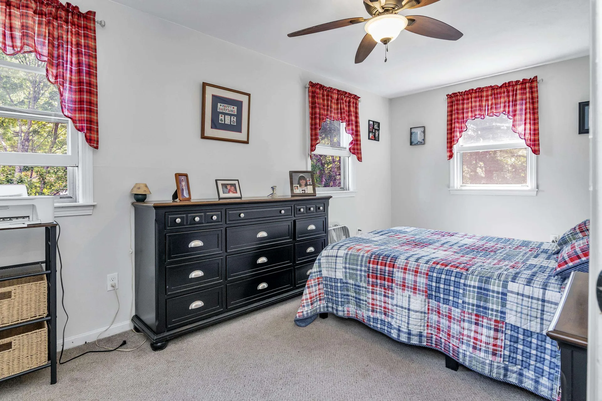 4 Therriault Avenue Salem NH 03079