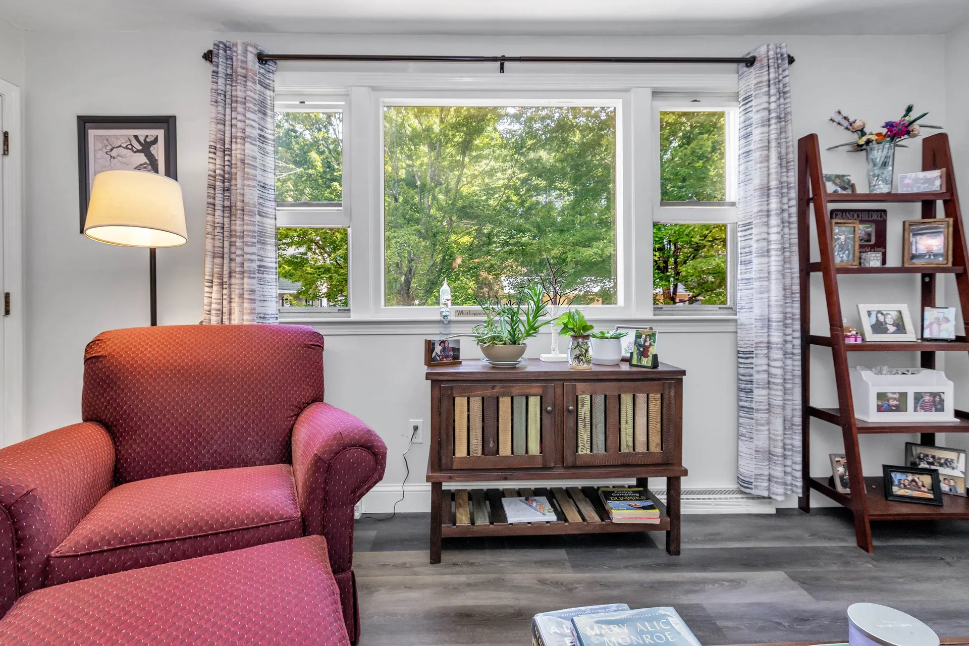 4 Therriault Avenue Salem NH 03079