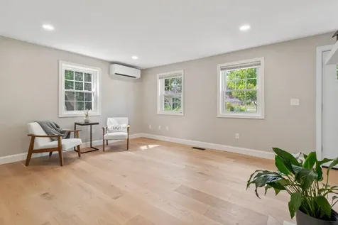 20 Millstream Lane Concord NH 03303