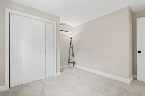 20 Millstream Lane Concord NH 03303