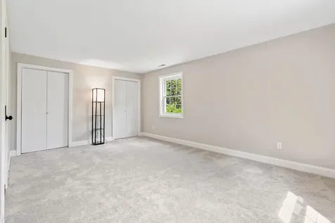 20 Millstream Lane Concord NH 03303