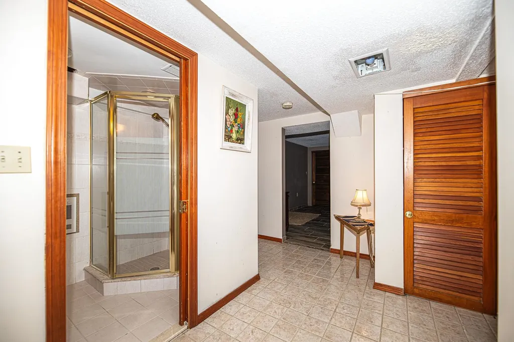 12 Fernwood Drive Merrimack NH 03054
