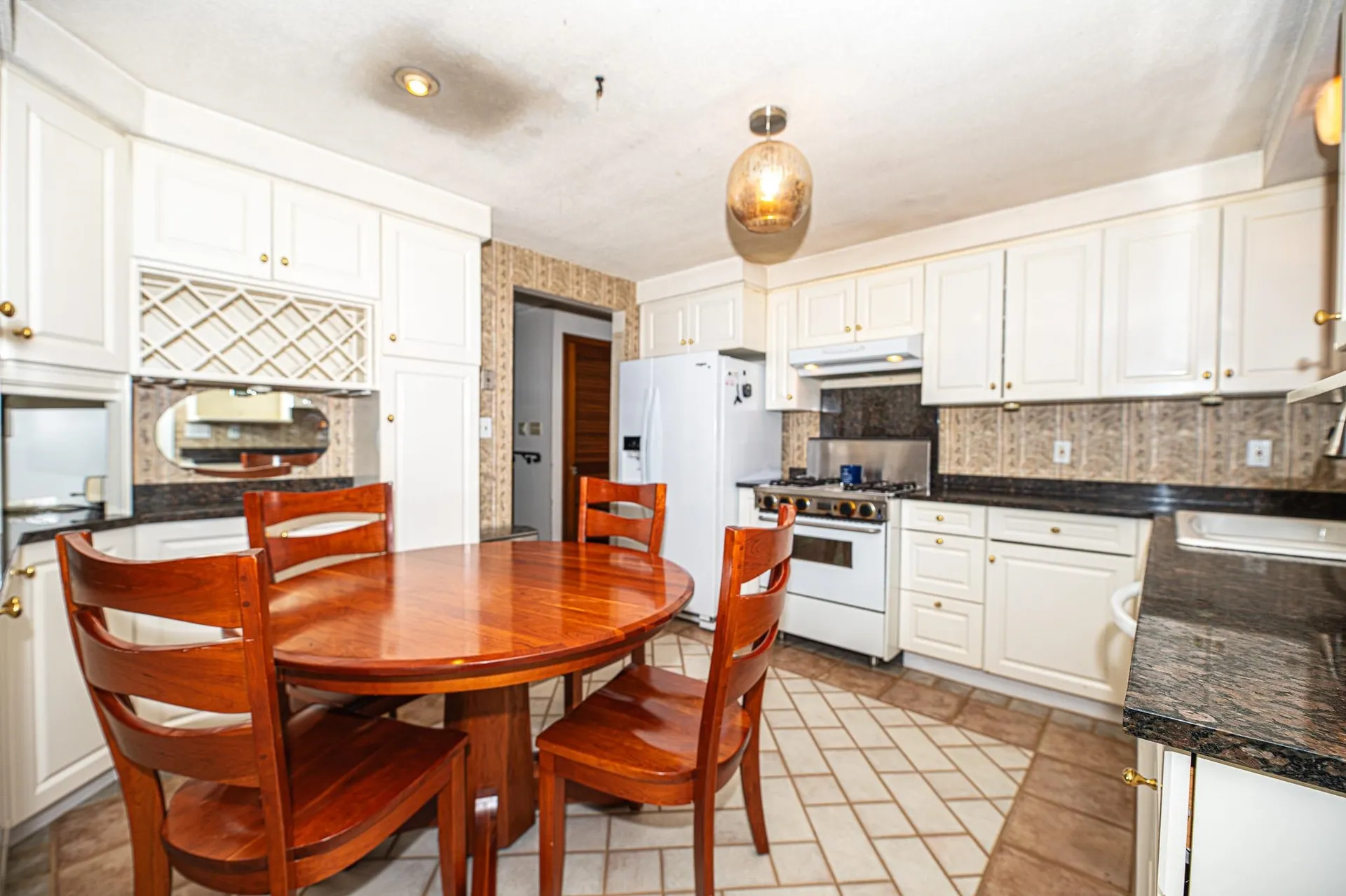 12 Fernwood Drive Merrimack NH 03054