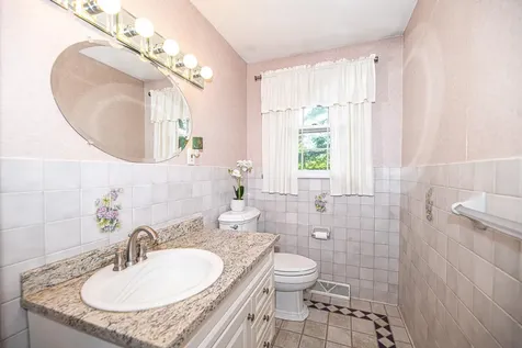 12 Fernwood Drive Merrimack NH 03054