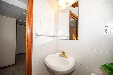 12 Fernwood Drive Merrimack NH 03054