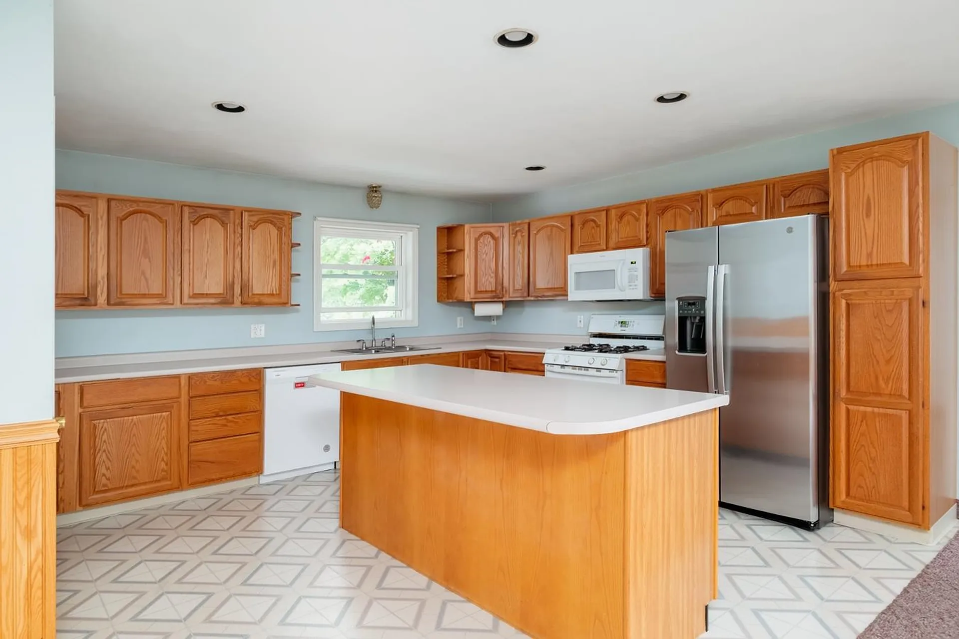 8 Juniper Lane Barrington NH 03825