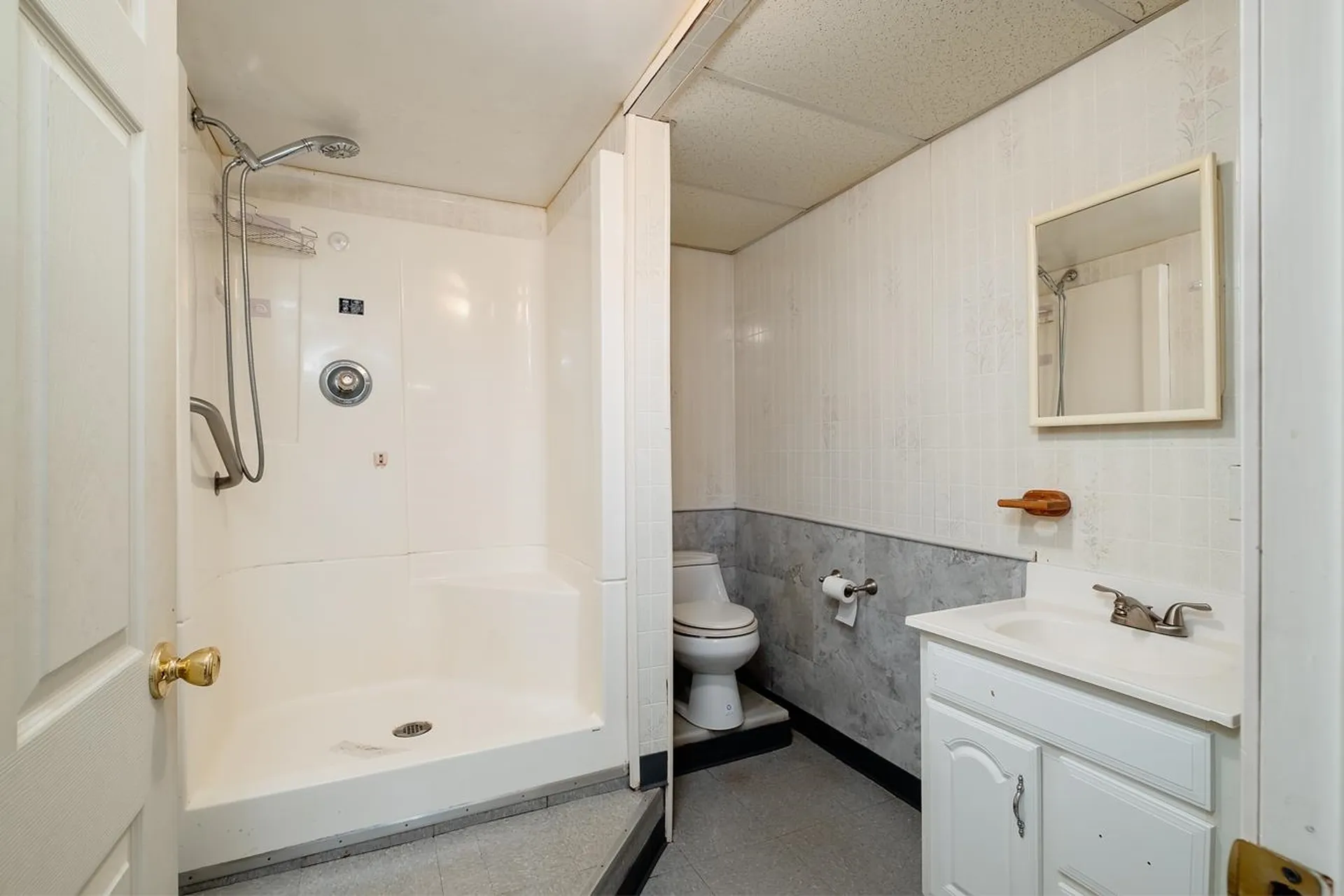 8 Juniper Lane Barrington NH 03825