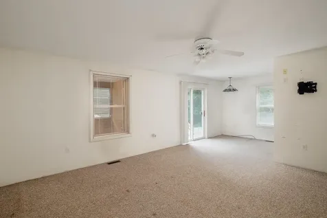 8 Juniper Lane Barrington NH 03825