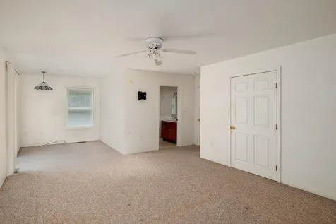 8 Juniper Lane Barrington NH 03825